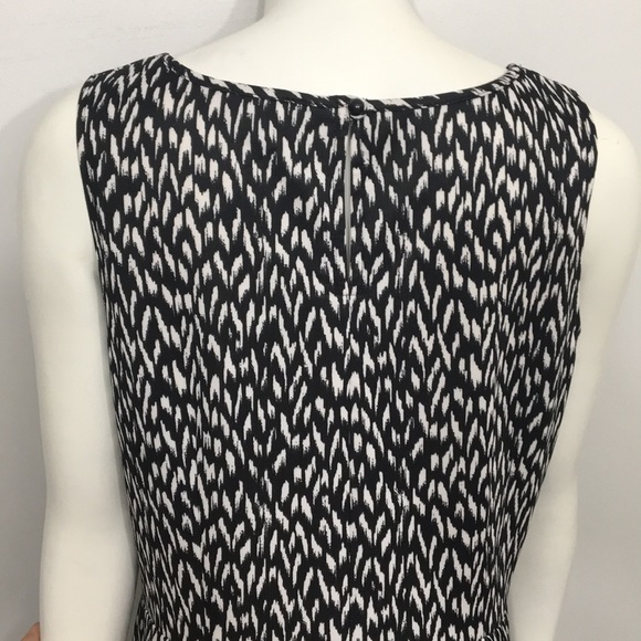 2/$25 Lori Michaels Black White Print Dress  2X - Picture 4 of 8